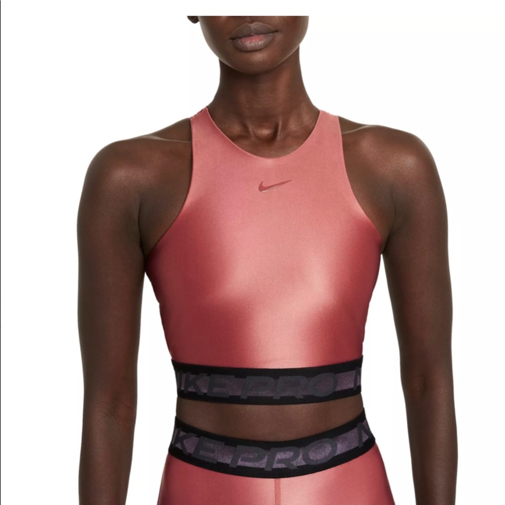 Nike pro top